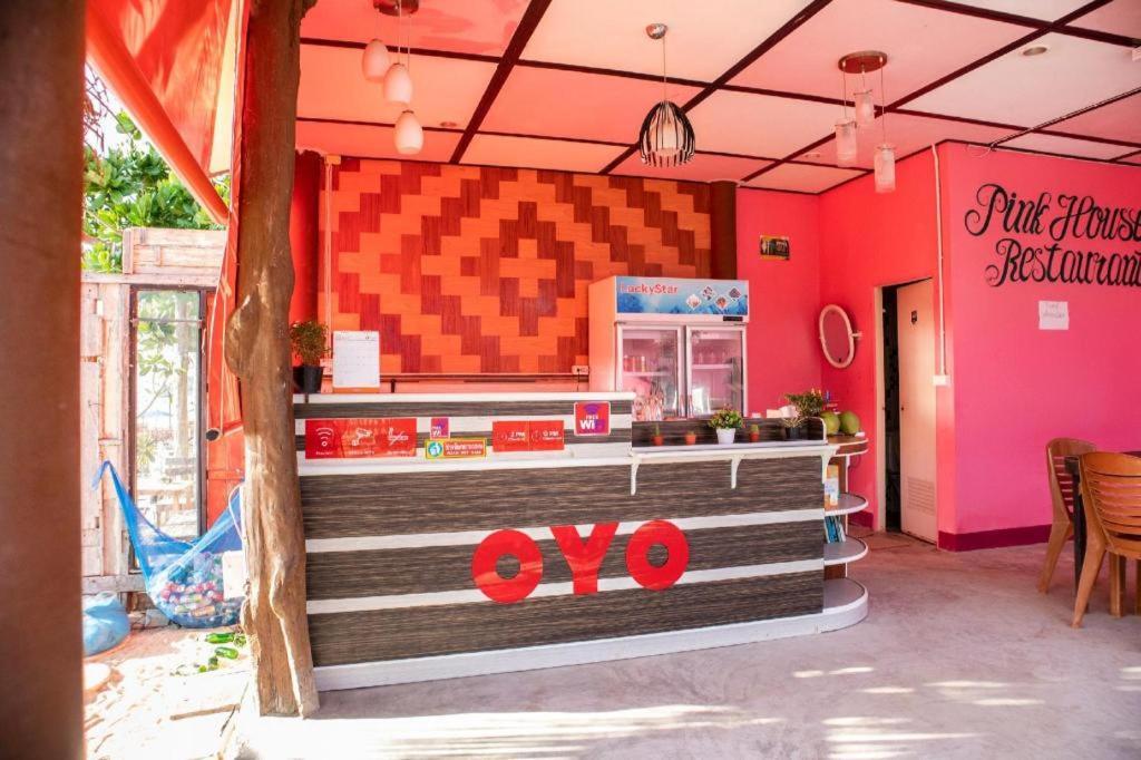 Oyo 797 Pink House Bungalow Koh Lanta Exterior photo